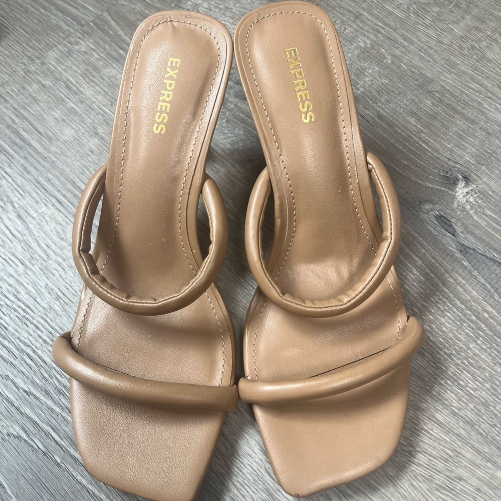 Express Women's Tan Sandals